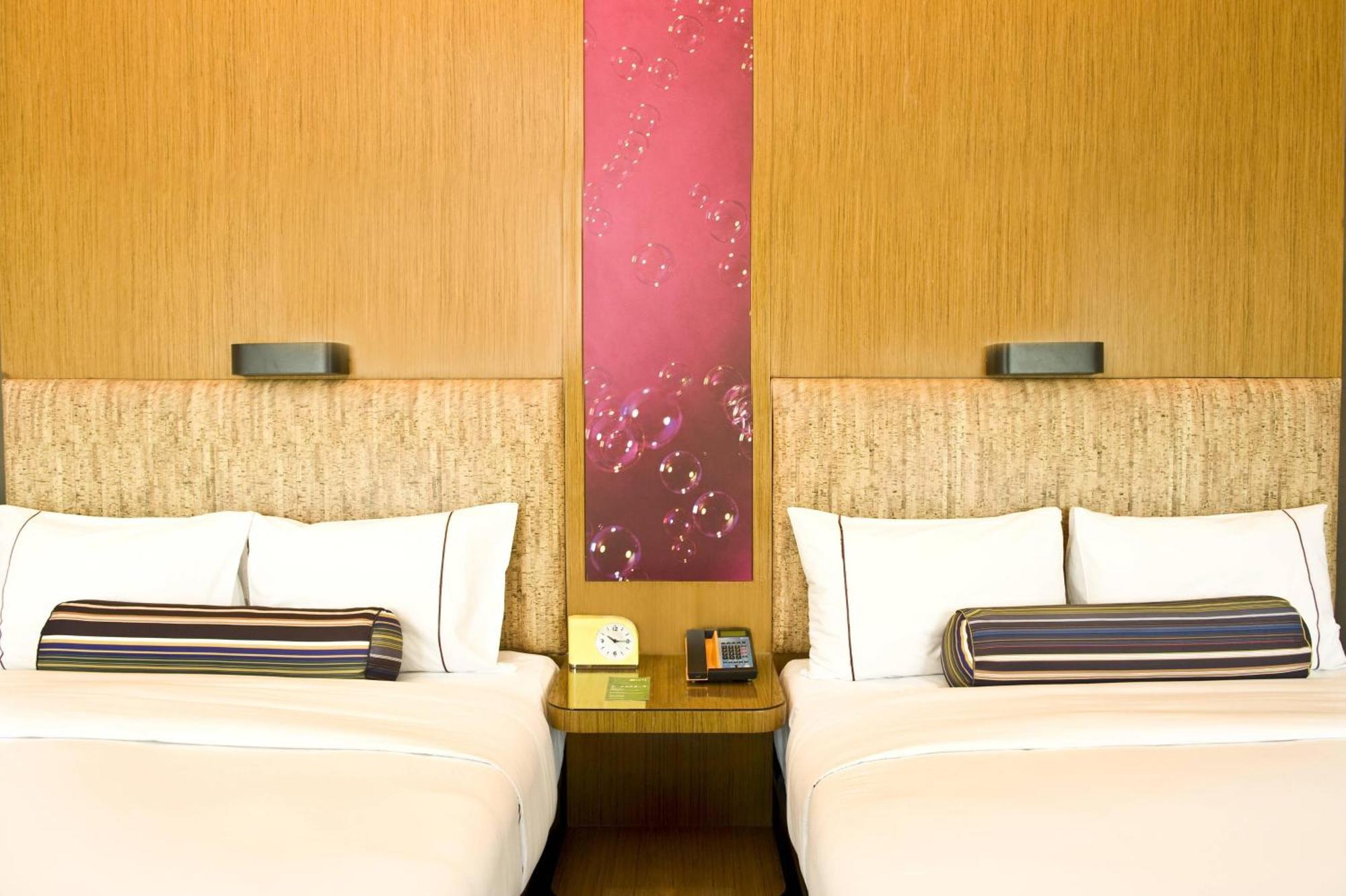 Aloft Beijing, Haidian 5*
